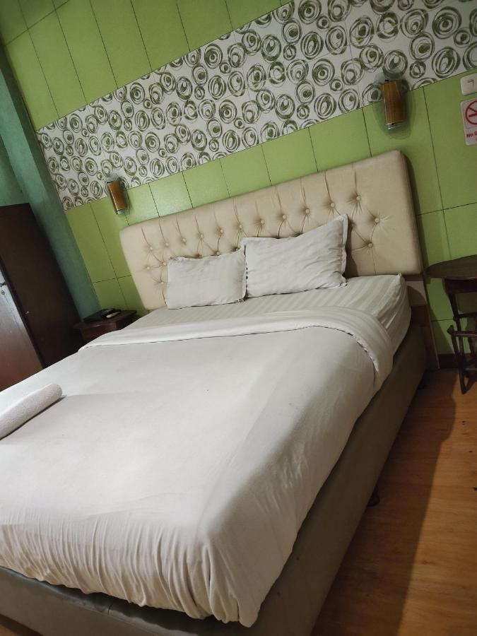 Mojokerto Classic Homestay Exterior foto